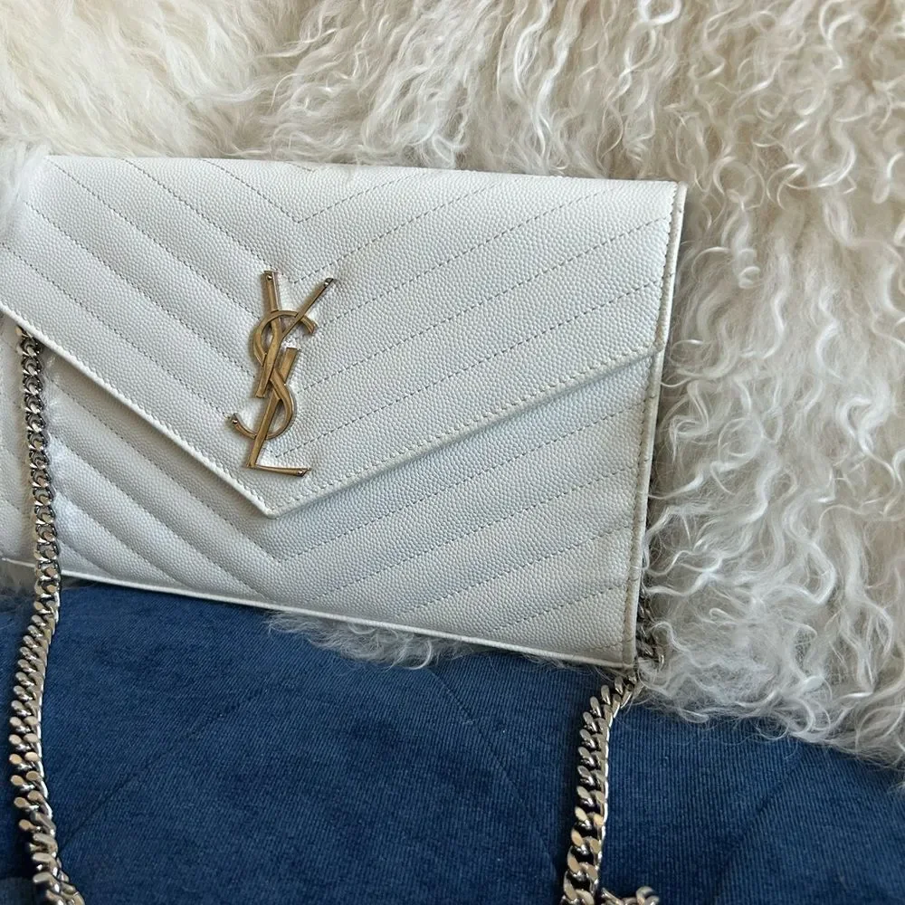 Yves Saint Laurent white wallet on chain with silver hardware - Picture 4 of 8